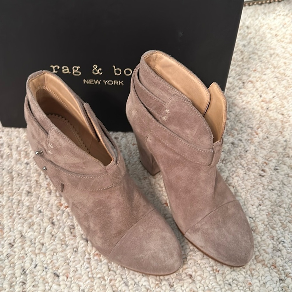Stone suede harrow boot. Very gently worn